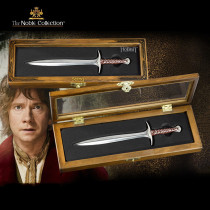 The Lord of the Rings Hobbits perimeter open letter knife Bilbo Spurs The Sword Wooden Box Collection is unopened.