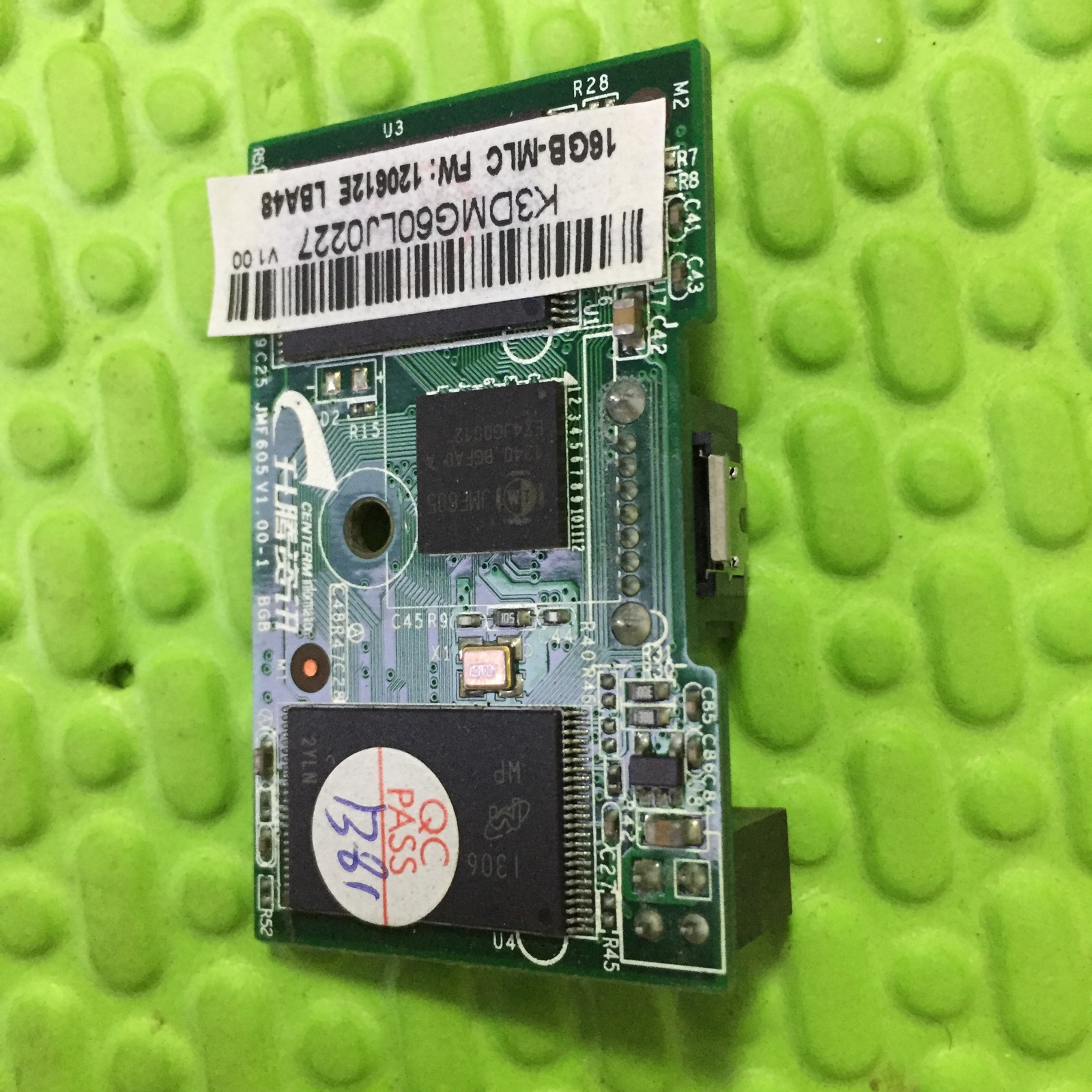 Ascending SATA 16G 32G 64G MLC D945 Industrial Control SSD Solid-state Hard Disc DOM Slim Passenger Electronic Disc