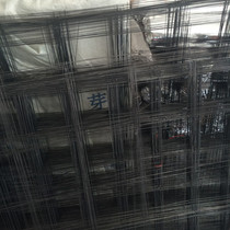 1 5 thick wire with a thick wire fence