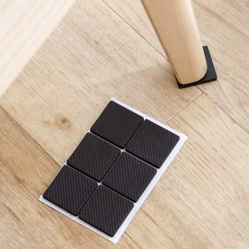 Коврик, беззвучные износостойкие носки, нескользящая уплотняющая прокладка, диван