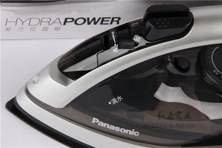 Bàn ủi hơi nước gia dụng Panasonic NI-W920A Chống mài mòn sàn Tự động Xả nước không thấm nước Quy mô đứng - Điện sắt giá bàn ủi hơi nước