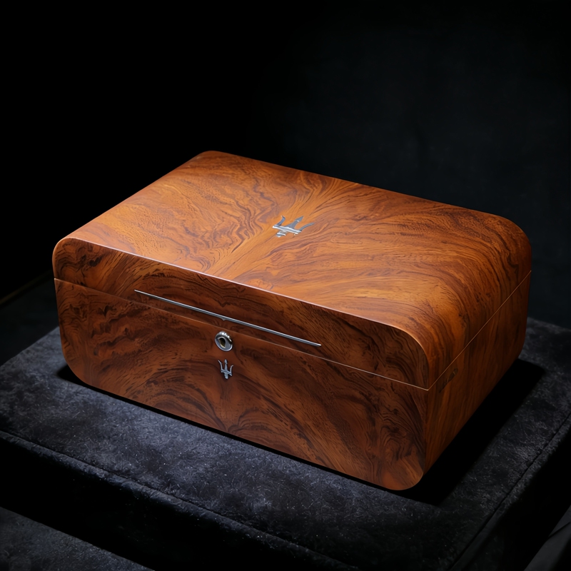 Maserati Cigar Box Cedar Wood Lacquered Humidor Maturation Box Aging Box Drying and Maintenance Box High-End Large Capacity