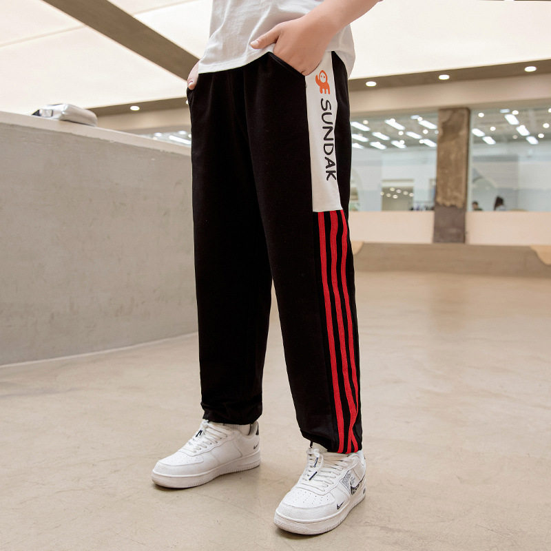 Slightly fat boys' pants children's sports pants 2021 spring new middle and big children's casual loose sports trousers big children