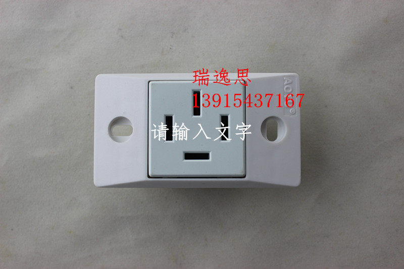 Factory direct sales 380V16A three-phase four-hole one concealed assembly line aging test switch socket