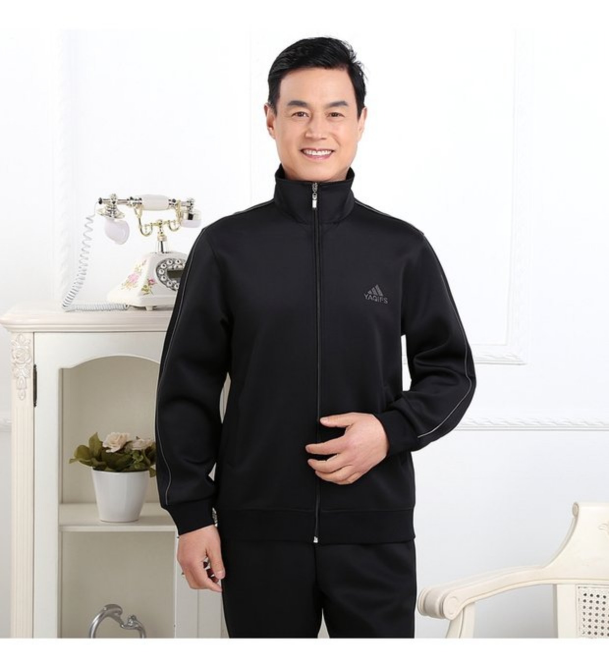 Sản phẩm mới giải phóng mặt bằng mùa xuân và mùa thu trung niên thể thao nam thể thao hai áo khoác nam trung niên cộng với phân bón để tăng quần sooc