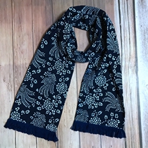 Wuzhen blue printed cloth scarf batik cotton long scarf literary men and women bib to send foreigners Chinese style scarf