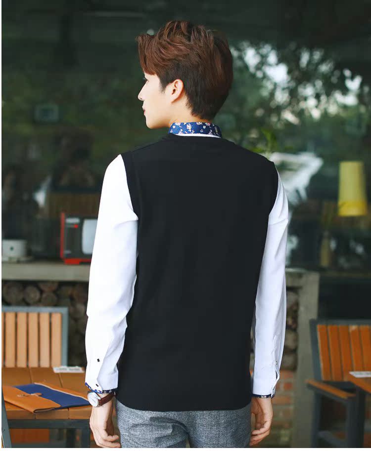 Áo len cotton cổ tròn vest vest không tay áo len phiên bản Hàn Quốc của áo len không tay tự phối áo len đáy áo len dệt kim