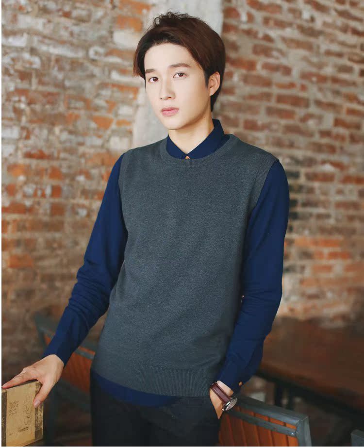 Áo len cotton cổ tròn vest vest không tay áo len phiên bản Hàn Quốc của áo len không tay tự phối áo len đáy áo len dệt kim