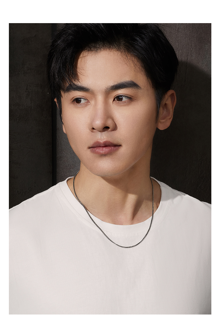 六福珠宝电黑铂金项链时尚白金Pt950项链男送男友计价G07TBPN0010【联系客服补货】