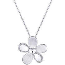 Lukfook Jewelry Brushed Small Flower Pt950 Platinum Necklace Womens O-shaped Platinum Set Chain Priced EFPTBN0005