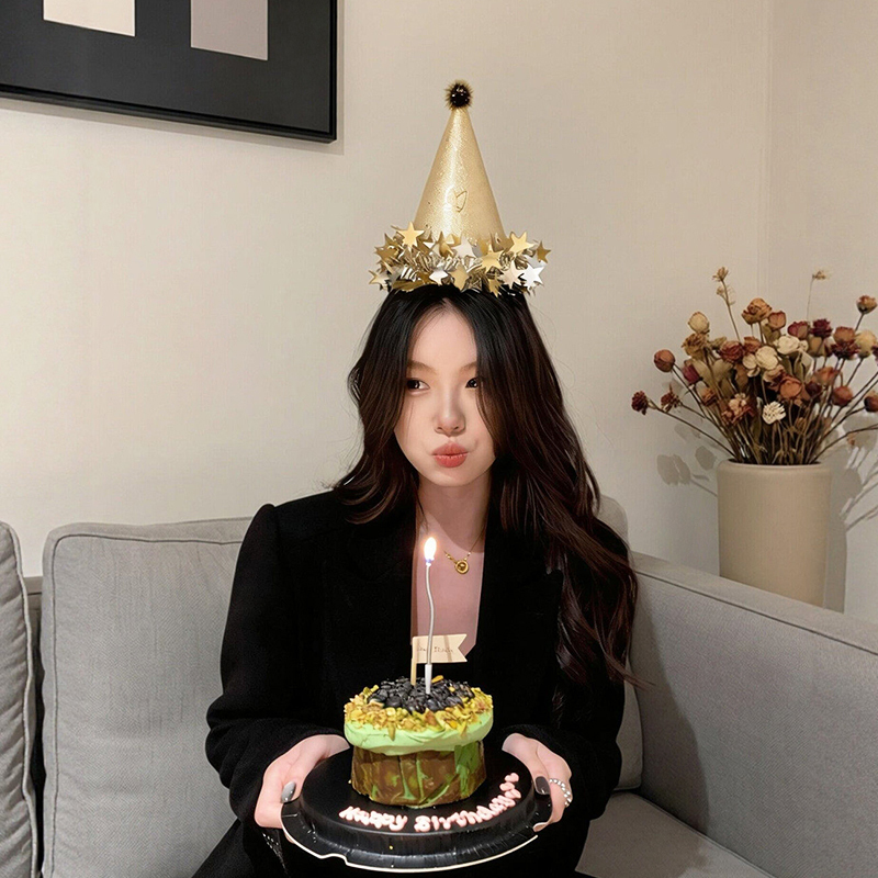 Internet-Famous Gold Glitter Star Birthday Hat for Girls, Goddess Party Headwear, Adult and Children's Atmosphere-Enhancing Photo Props