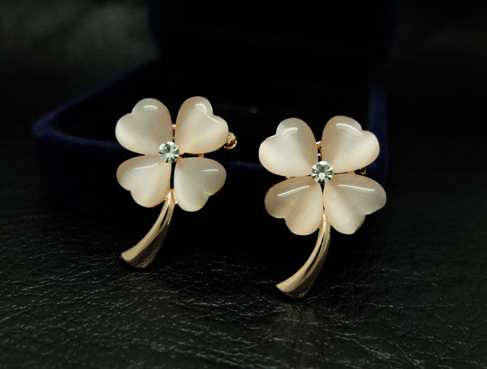 Broche en Zircon diamant - Ref 1172958 Image 3