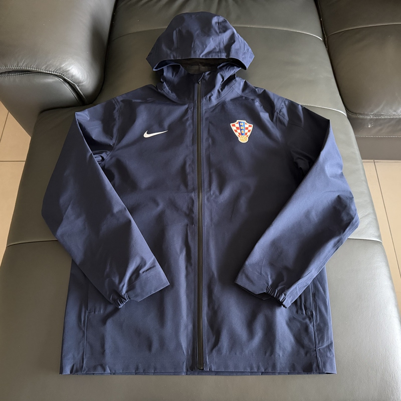 Nike Gore-Tex Croatia Locker Room Player Edition Training Raincoat Jacket