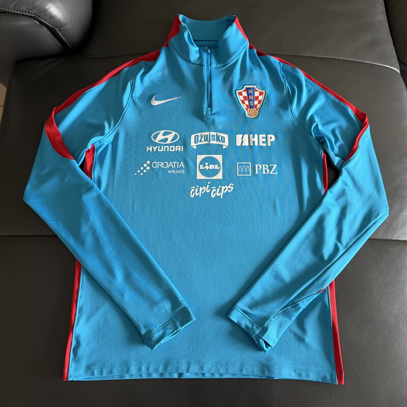 Nike Dri-Fit Strike Croatia 26 World Cup Player Training Half-Zip