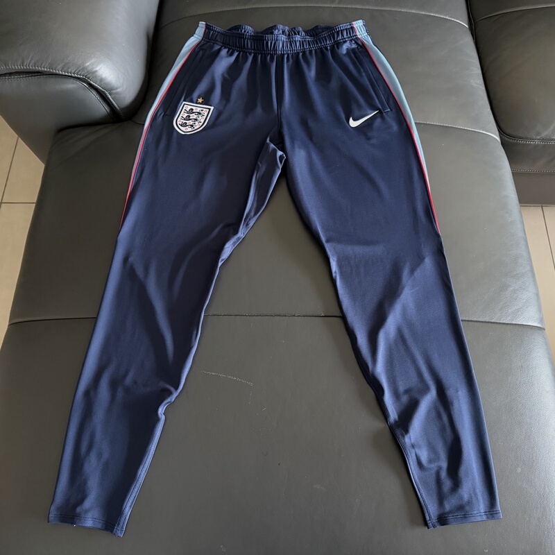 Nike Dri Fit Strike England National Team 26 World Cup Training Tapered Pants