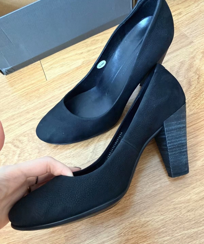Ecco Women's Genuine Leather High Heels Size 38