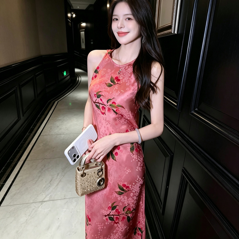 Elegant Hong Kong Style Summer Rayon Silk Vintage Print Spaghetti Strap Dress Off-Shoulder Slit Slimming Vacation Long Dress