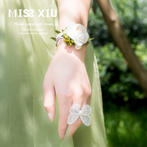 MISSXIU Rosaceae] Mori Faculty Chest Flowers Wedding Ultra Fairy Cute Bridal Photography Write Real Dancing Performance Hand Ring Flowers