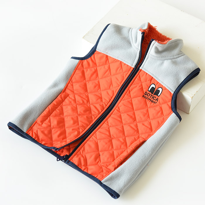 Mã bị hỏng xử lý áo len lông cừu trẻ em trai và gái cotton áo ấm mùa thu và mùa đông áo gile thu đông cho bé trai