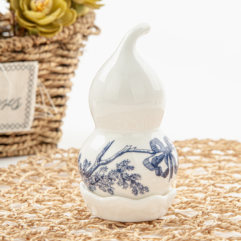 Colorful bone porcelain gourd toothpick cylinder fashion toothpick cage living room home pendulum decorated cotton stick containing hotel toothpick jar
