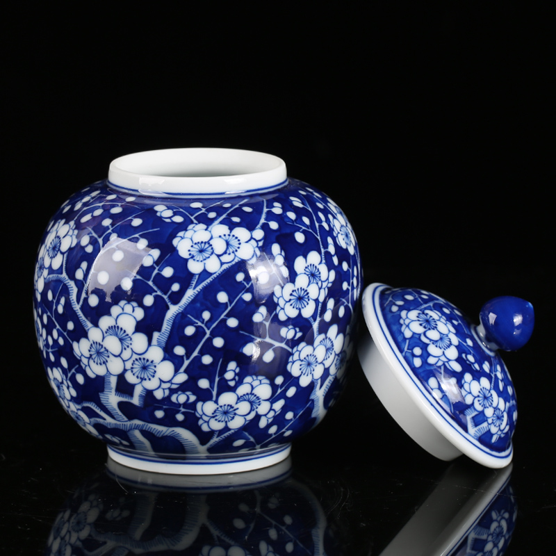 Blue and white porcelain of jingdezhen ceramics hand - made name plum flower tea pot home sitting room adornment teahouse tea pot furnishing articles