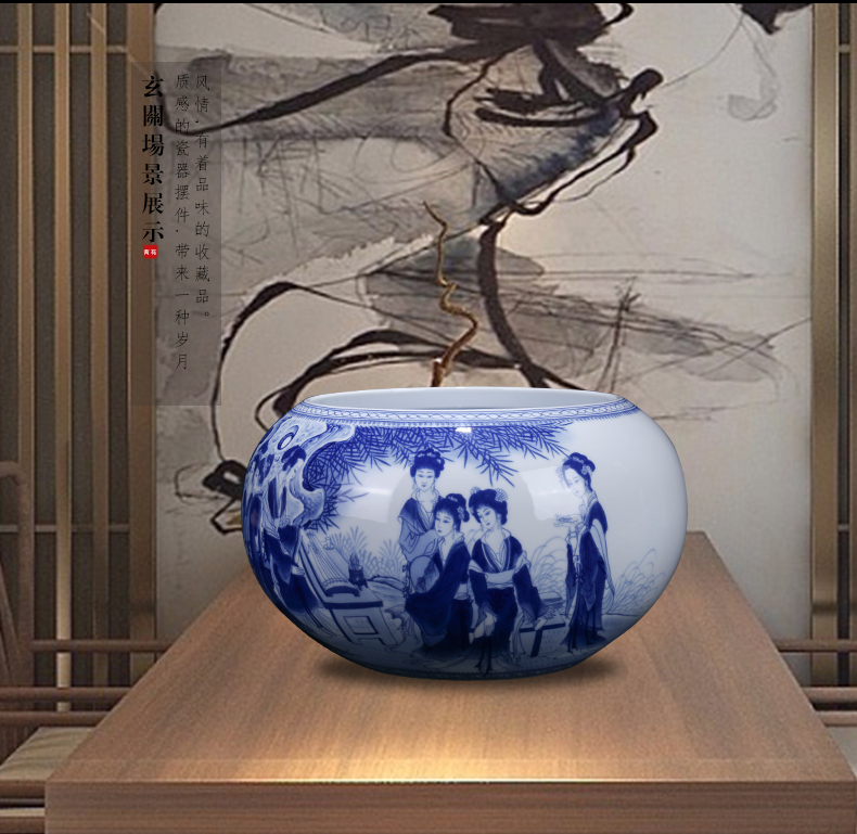 The New Chinese blue and white porcelain of jingdezhen ceramics Jin Lin 12 vents beauty figure sitting room adornment is placed TV ark
