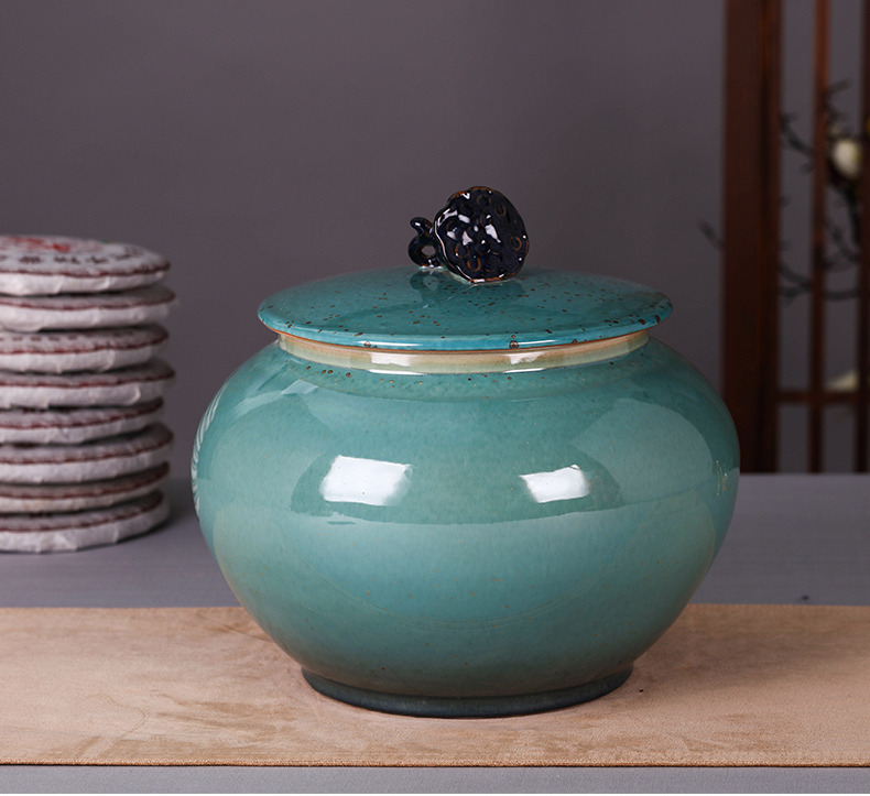 Jingdezhen ceramic large wake receives the puer tea cake caddy fixings tanks household seal pot porcelain POTS