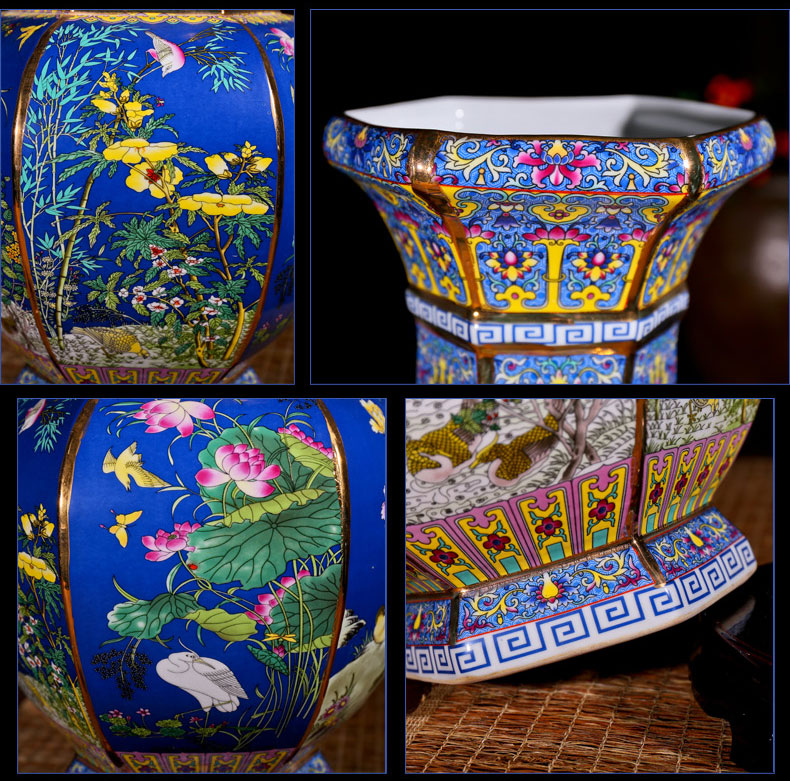Jingdezhen ceramics antique vase manually restoring ancient ways of large vases, sitting room dry flower is placed continental red