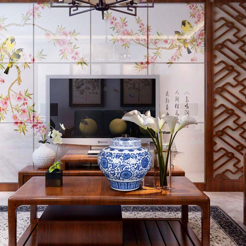 Jingdezhen ceramics pu 'er tea storage tank is blue and white porcelain lotus flower lohan pot home furnishing articles