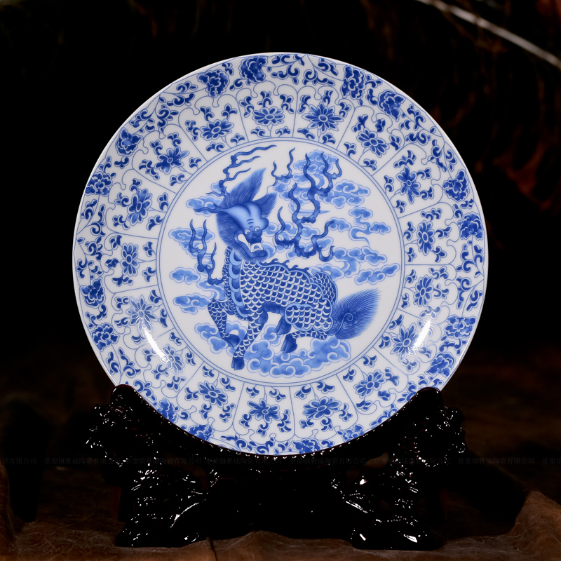 Jingdezhen ceramics decoration hanging dish plate furnishing articles dragon porcelain painting archaize modern fashion household arts and crafts
