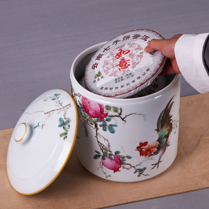 Jingdezhen ceramic household seal porcelain tea pot puer tea tin with large tea urn
