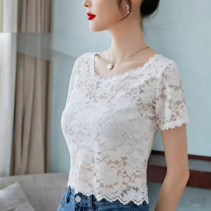 Black Lace Camisole for Women, Spring/Summer 2025 New Style, Half-High Collar, Mesh Base Layer, Short-Sleeved Top for Outerwear Black Lace Camisole for Women, Spring/Summer 2025 New Style, Half-High Collar, Mesh Base Layer, Short-Sleeved Top for Outerwear