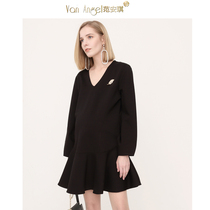 Pregnant womens dresses autumn and winter tide mother fashion models loose large size pregnant women bottoming cotton dresses medium and long