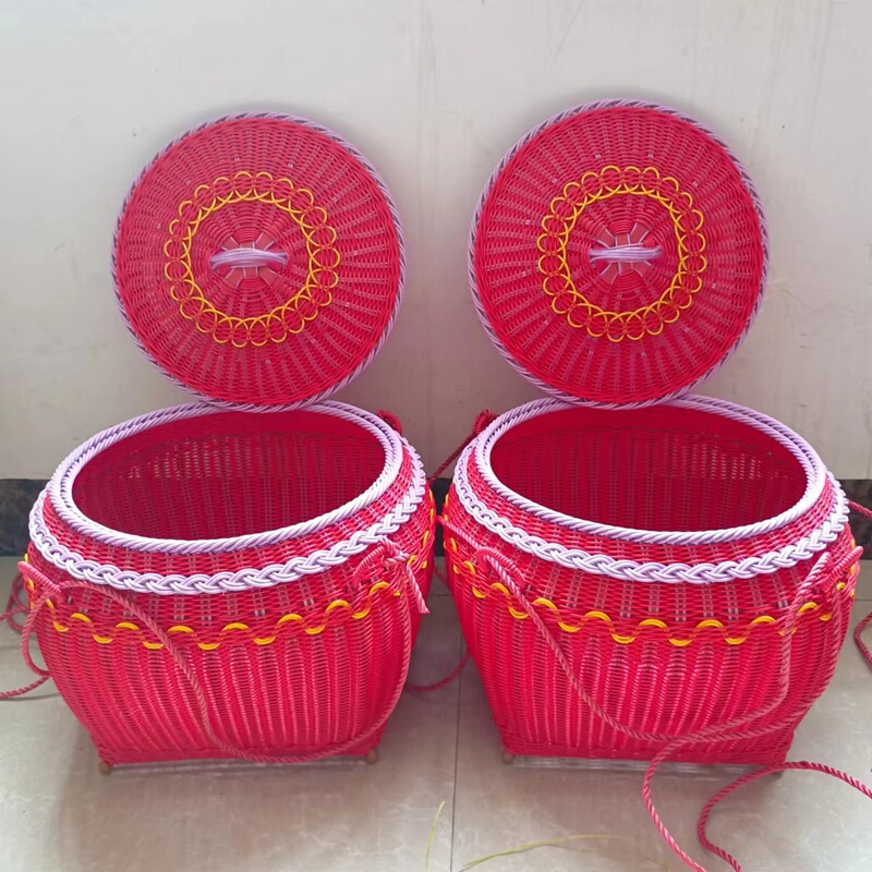 Festive Rattan Baskets, Large Handmade Baskets for Worship, a Pair of Flat担 Baskets for Housewarming, Wedding, New Home, Dowry, Household Use with Lid