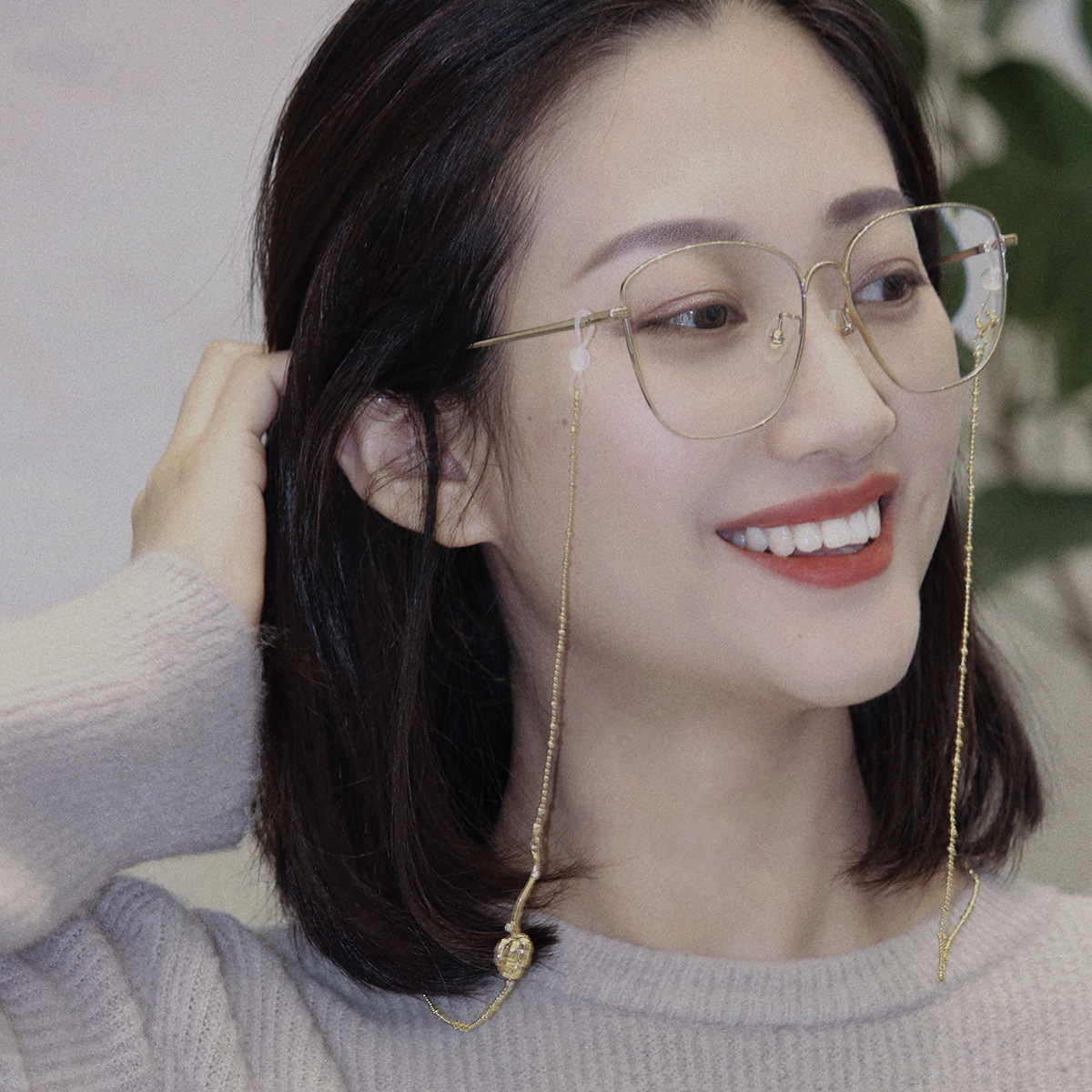 JLInNNiCENESS81c spot other brand new following Lin Soma flower glasses chain necklace new artist with the same paragraph