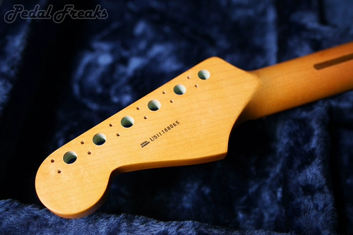 Американская производственная фабрика американская стандартная Stratocaster