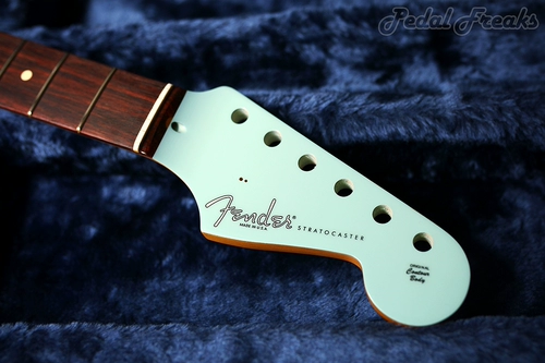 Американская производственная фабрика американская стандартная Stratocaster