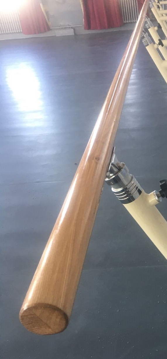 Supplementary shooting hyperlink Fraxinus mandshurica solid wood handle (excluding the base below)