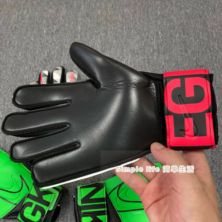 NIKE GK MATCH Găng tay thủ môn tập luyện cho trận đấu bóng đá nam của Nike GS3882 CQ4638