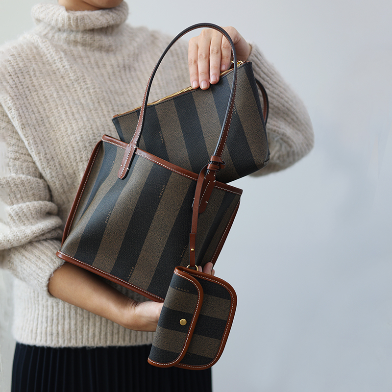 Jazz Xiaoqiang First-Layer Cowhide Leather | Buy 1 Get 3 | Humanized Design, Exquisite Vintage Japanese-Style Leather Handbag