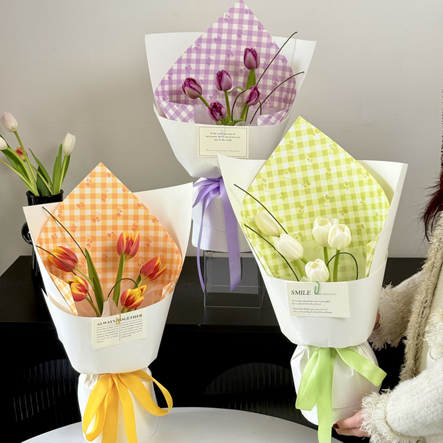 Spring new arrival plaid rose hard cardboard styling paper small fresh bouquet wrapping paper flower shop floral diy material