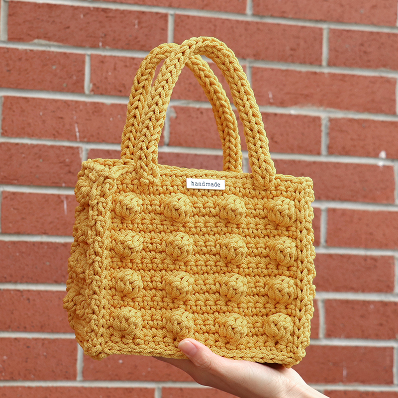 Weaving Wonders: Handmade Tofu Bag with Round Yarn, Crochet Bag Material Kit DIY Tutorial