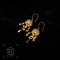 Wan Bao De sterling silver gilded Hanfu cheongsam retro style Pearl exquisite earrings female summer niche senior design sense