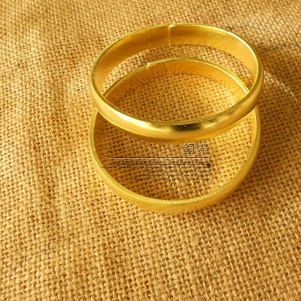 艺 Vòng đeo tay bằng đồng thau Bóng loáng Vòng tay bằng đồng Vòng đeo tay Vân Nam Vòng đeo tay bằng đồng thật vòng tay cặp
