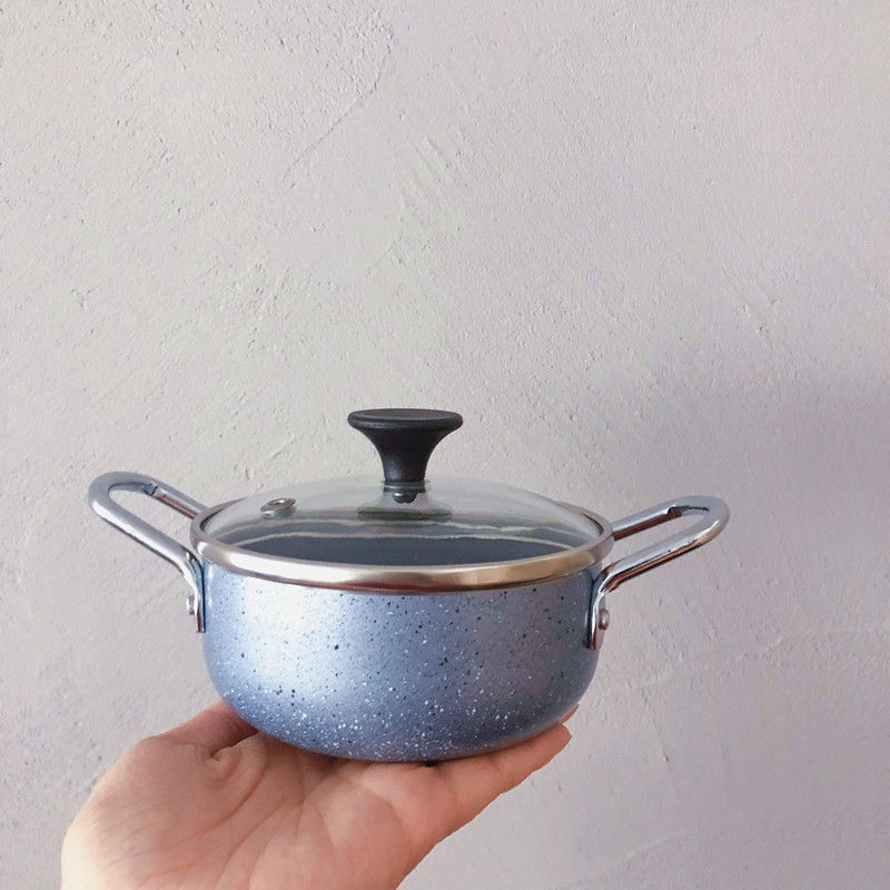 Oh my god mini kitchen 12cm mini medical stone non-stick soup pan milk pan with lid can get in the oven