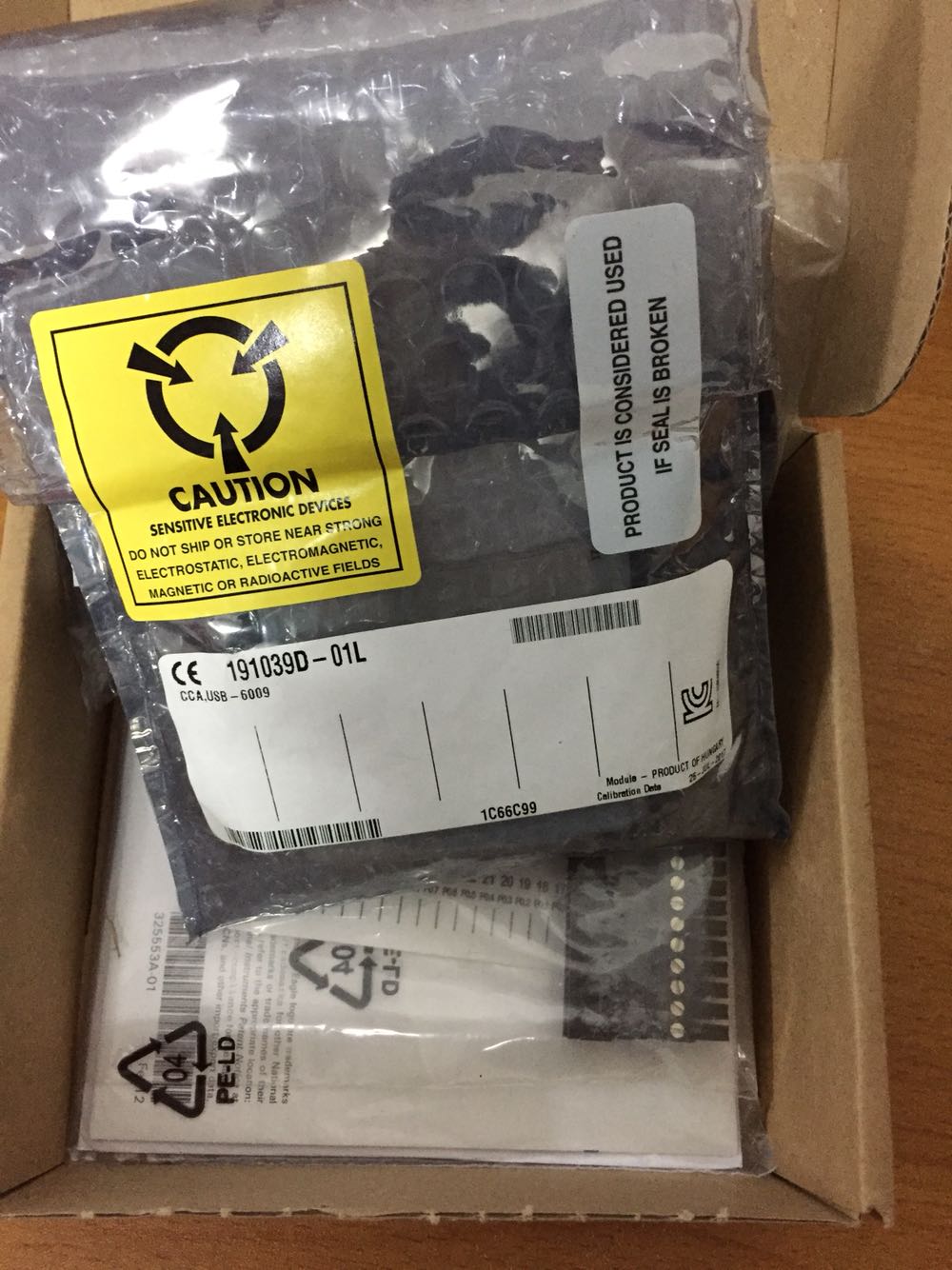 Original brand new US imports NI USB-6009 multifunction DAQ data collection card 779026-01