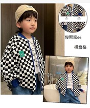 Boy baseball clothes fried street blouses Korean version Chessboard Grid Jacket 2022 Chunqiu Children early spring splicing foreign air jackets