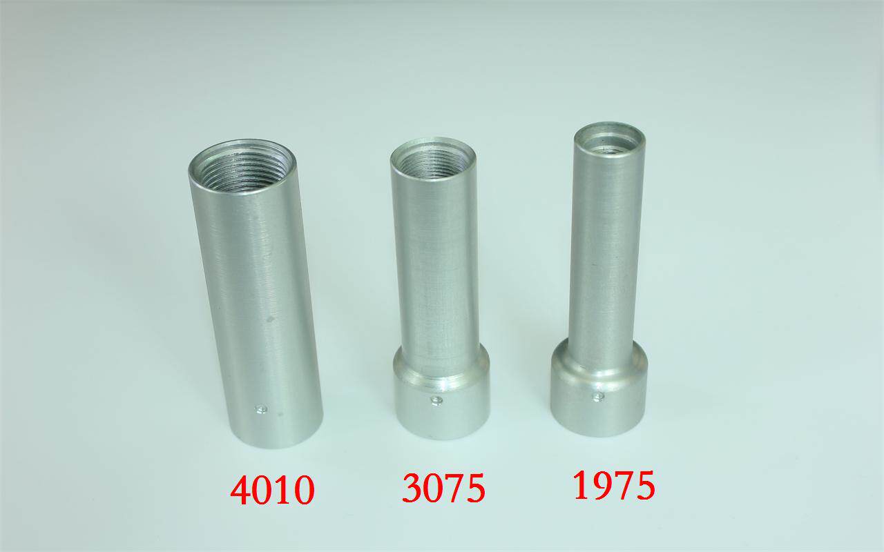 Connecting pipe for the chamfering machine of the pore in the Paocene