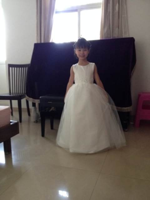 Hoa cô gái công chúa váy cô gái biểu diễn váy lót Liuyi trẻ em trình diễn trang phục big boy piano chủ trang phục váy đầm thu đông cao cấp bé gái