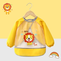 Счастливый лев с длинными рукавами